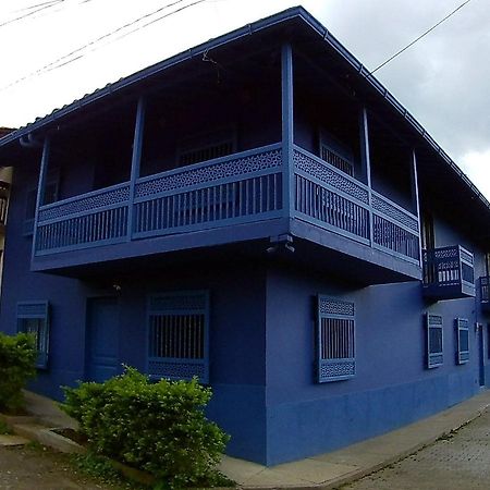 Отель Casa Azul La Garrucha Хардин Экстерьер фото